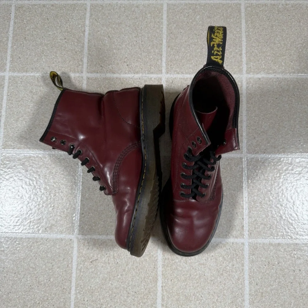 Dr. Martens 1460 Cherry Red Smooth Leather Boots Men's US 9